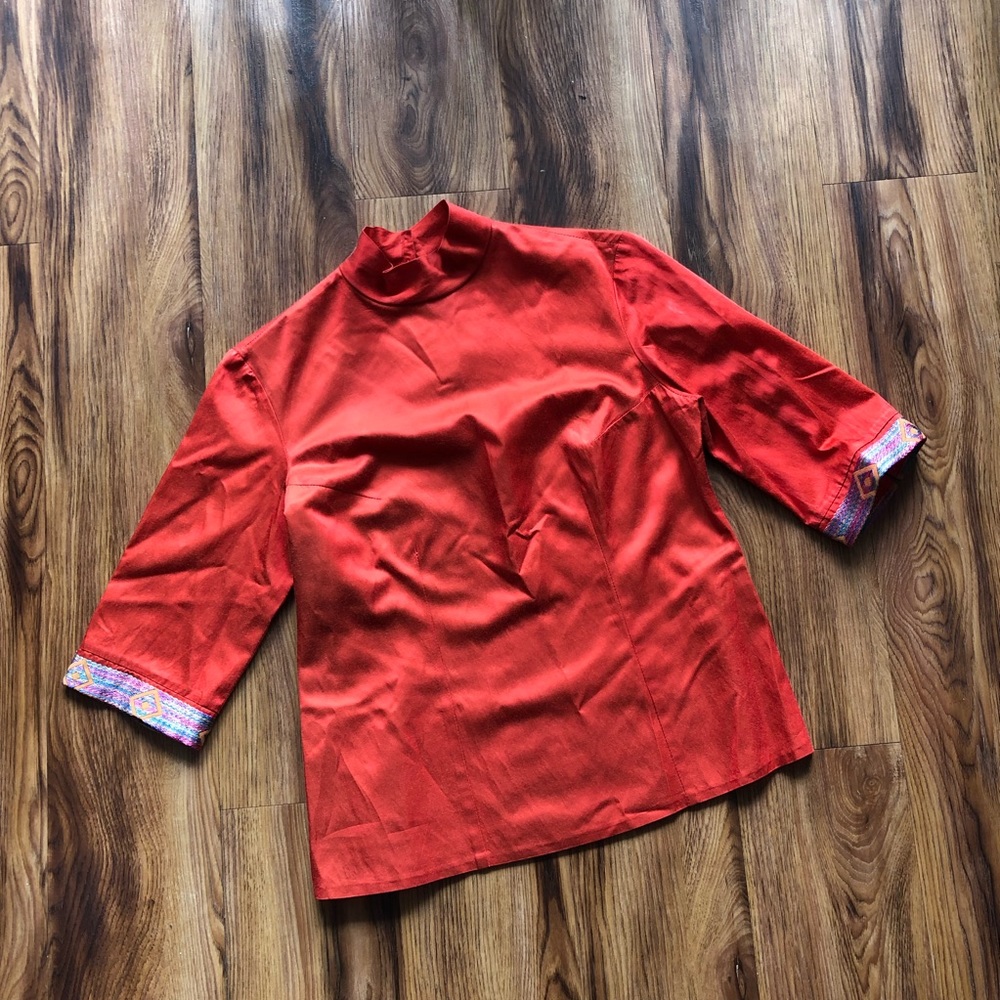 VINTAGE blouse